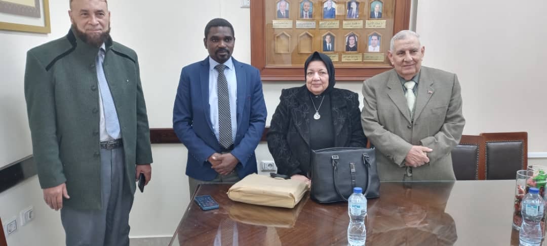 Félicitations pour une promotion académique méritée